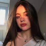 Silvia Carlson's Instagram, Twitter & Facebook