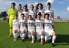 Mettiamo a disposizione dati, informazioni e statistiche di ogni tipo su squadre di calcio, giocatori, campionati, categorie, calciomercato, marcatori, risultati, partite, classifiche, calendari, notizie. Palermo Femminile Anche Le Rosanero Girls Continuano A Volare Battuto Il Chieti 4 2 La Classifica Aggiornata Ilovepalermocalcio