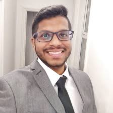 Khabib Nurmagomedov put Justin Gaethje to sleep with a triangle choke 😳  Khabib is the undisputed UFC lightweight champion! 👑👊