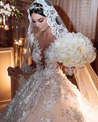21 Fairytale Wedding Dresses Of Your Dreams Weddingtopia Ball Gowns Wedding Bridal Gowns Dream Wedding Dresses