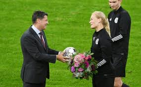 Comes with more reading, activities, quizzes and a listening. 1 Bundesliga Flick Verrat Steinhaus Kunftig Im Kolner Keller News Fussballdaten