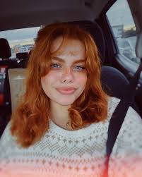 Deborah Luna's Instagram, Twitter & Facebook