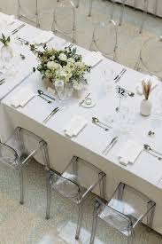 31 Hot Acrylic Wedding Ideas For Modern Chici Weddings Elegantweddinginvites Com Blog Wedding Modern Wedding Table Table Settings