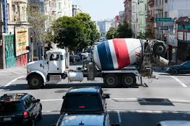 A passenger vehicle, regardless of weight, may not tow more than one vehicle. How To Get Your Class B Cdl Make 45 000 Truck Driving Schools Info