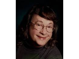 Amy Wentling's Instagram, Twitter & Facebook