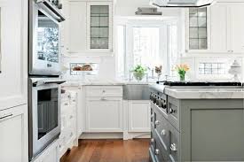 Pleasant garden bay window columbia cabinetworks small. Standard Size Kitchen Window Over Sink Novocom Top