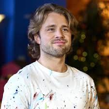 Max Lloyd-Jones as Zach in Love, Classified