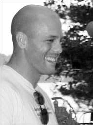 Ron Currie Jr.'s 'Everything Matters!': The Sky Is Falling and Junior Wants  to Tell the World