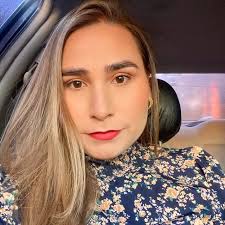 Flor Robles (@florarmenta16) • Instagram photos and videos