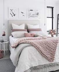Pin By Madison Demaio On Interior Decor Bedroom Design Bedroom Inspirations Bedroom Decor