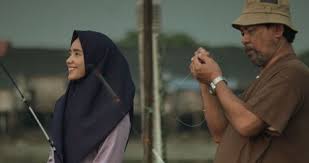 Where to watch online bisik pada langit full movie for free. Bisik Pada Langit On Moviebuff Com