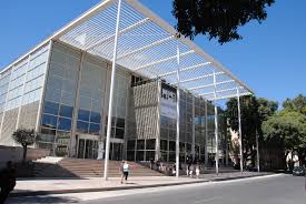 Epingle Sur Nimes Contemporaine