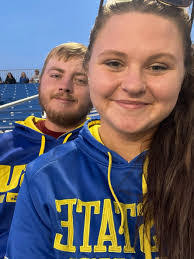 Jennifer Preuss's Instagram, Twitter & Facebook