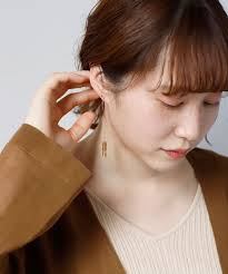 mimi33 スワロフスキーのロングピアス b sheerchic sanpo online サンポーオンライン ピアス ブランド ピアス スワロフスキー
