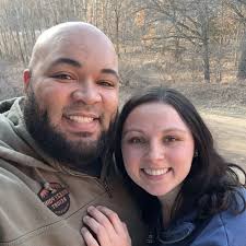 Amazon.com : Caldwell Max Grip Slim Sling with Sling Swivel Studs and  Adjustable Overmolded Strap for Shooting, Hunting and Range,Black : Sports  & Outdoors