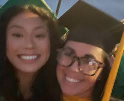 ANOTHER FUN DAY @parisjuniorcollege ICE CREAM SUNDAY BAR. Videography cred  @leenierose11 🍦🍨😜