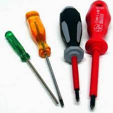 Pada 19 dan 27 september lalu, kami menerima dua laporan berasingan berkaitan kejadian ragut membabitkan suspek bersenjatakan pemutar skru. Jenis Pemutar Skru Phillips Rata Gegancu Penunjuk Memilih Alat Untuk Tujuan Yang Telah Ditetapkan