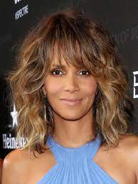 Halle Berry Medium Curls With Bangs Balayage Hair Hair Color Balayage Medium Length Hair Styles