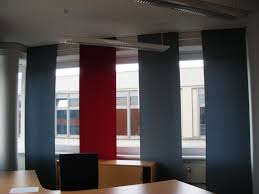 Buro Mit Flachenvorhangen Von Ann Idstein Bodenlag Bahnen Paneele Zum Verschieben Sonnenschutz Sichtschutz Wohnen A Flachenvorhang Wohnen Raumausstatter