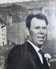 Condolence Book for Michael (Bob) Sugrue (Cahersiveen, Kerry)