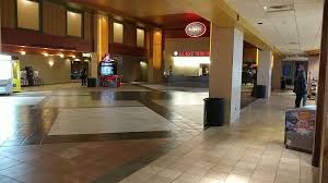 Pvr 4dx phoenix marketcity mall whitefield road. Regal Cinemas Crystal Lake Showplace 16 5000 Northwest Hwy Crystal Lake Il 60014 Usa
