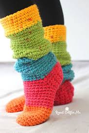 Quick And Easy Slouchy Slipper Socks Free Pattern Knit And Crochet Daily