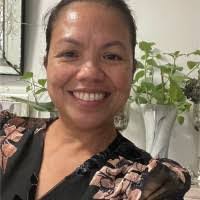 Mary Castello's Instagram, Twitter & Facebook