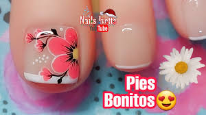 No necesitaras más que algunas cintillas y esmaltes de varios colores para darle. Diseno De Unas Para Pies Flor Con Puntero Muy Facil Unas Para Principiantes Flowers Nail Art Youtube