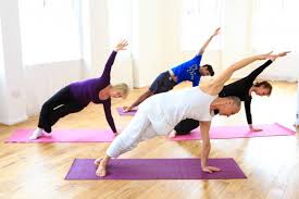 Plank plank adalah sejenis bentuk senaman untuk otot perut yang dilakukan dengan posisi seperti tekan tubi. Rutin Senaman Pilates Untuk Kempiskan Perut Wanista Com