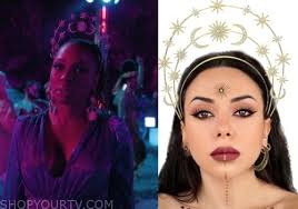 Gabi Mosely Clothes, Style, Outfits, Fashion, Looks