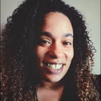 Sara Ventre's Instagram, Twitter & Facebook