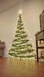 Simple Christmas Decorating Ideas For Small Spaces 27 Wall Christmas Tree Easy Christmas Decorations Christmas Decorations
