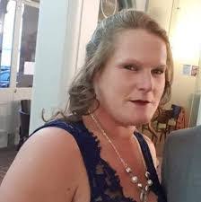 Katie Murrell's Instagram, Twitter & Facebook