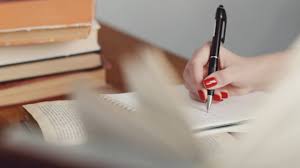 Bersifat kritis dan analitis 2. Pengertian Ciri Ciri Jenis Struktur Dan Contoh Esai Yang Baik Dan Benar