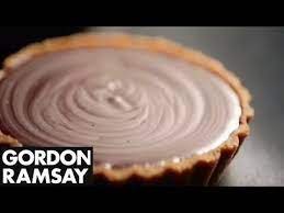 Gordon Ramsay S Raspberry Tart Chocolate Tart Gordon Ramsey Recipes Tart Dessert