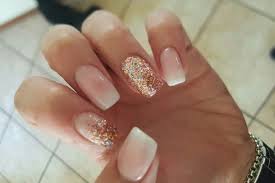 These nail art designs are made easy for you ladies to have and enjoy so, what are you waiting for? Pretty Pink Bridal Nail Art Ideas For Your Big Day