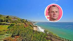 Johnny carson's former malibu compound listed by billionaire film producer sydney kimmel. Flea Sells His Malibu House For 20 Million Variety