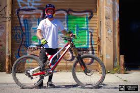 Bike Check] Aaron Gwin's Specialized Demo Worlds Edition
