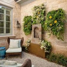 Decorating your outdoor walls will make time spent in your al fresco living space even more inviting. Outdoor Home Wall Decor Ideas Home Design Ideas Rustic Outdoor Home Wall Decor