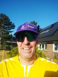 Carlos Chamorro's Instagram, Twitter & Facebook