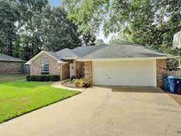 206 Stacy Dr, Whitehouse, TX 75791