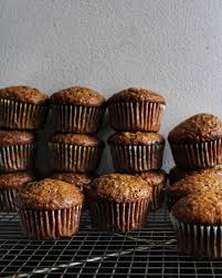 Muffins A La Banane Et Au Cafe In 2020 Food Baking Desserts