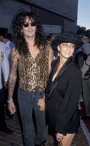 Tommy lee explains tommy lee lyric references | between the lines. When Was Tommy Lee Married To Heather Locklear And When Was His Wedding To Pamela Radio X