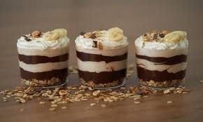 Decorate il budino con dei peperoncini interi. Ricetta Del Budino Al Cioccolato