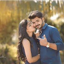 Image May Contain 2 People People Standing And Outdoor Weddingposes Wedding Couple Poses Photography Wedding Couple Poses Indian Wedding Photography Couples