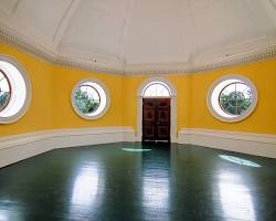 Image of Monticello's unique octagonal dome and innovative architectural features