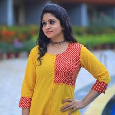 Maybe you would like to learn more about one of these? Gayathri Arun Photos Hd Latest Images Pictures Stills Of Gayathri Arun Filmibeat