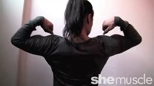 Fitness Babe - Shirt Ripping: Amateur Amateur Porn