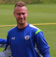 E l futbolista brasileño 'alemao' , quien sólo jugó por seis meses en la liga mx , demostró en sus redes sociales el cariño que le guarda a su exequipo cruz azul. Alemao Se Lesiona En Entrenamiento El Siglo De Torreon