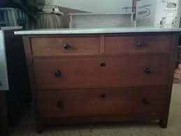 Check spelling or type a new query. Verkaufe Diese Sehr Gut Erhaltene Alte Kommodemit Heller Marmorplatte Ideal Fur Pensionen Oder Gaststattenleicht Zu Reinigen2 Kl Kommode Marmorplatte Vertiko